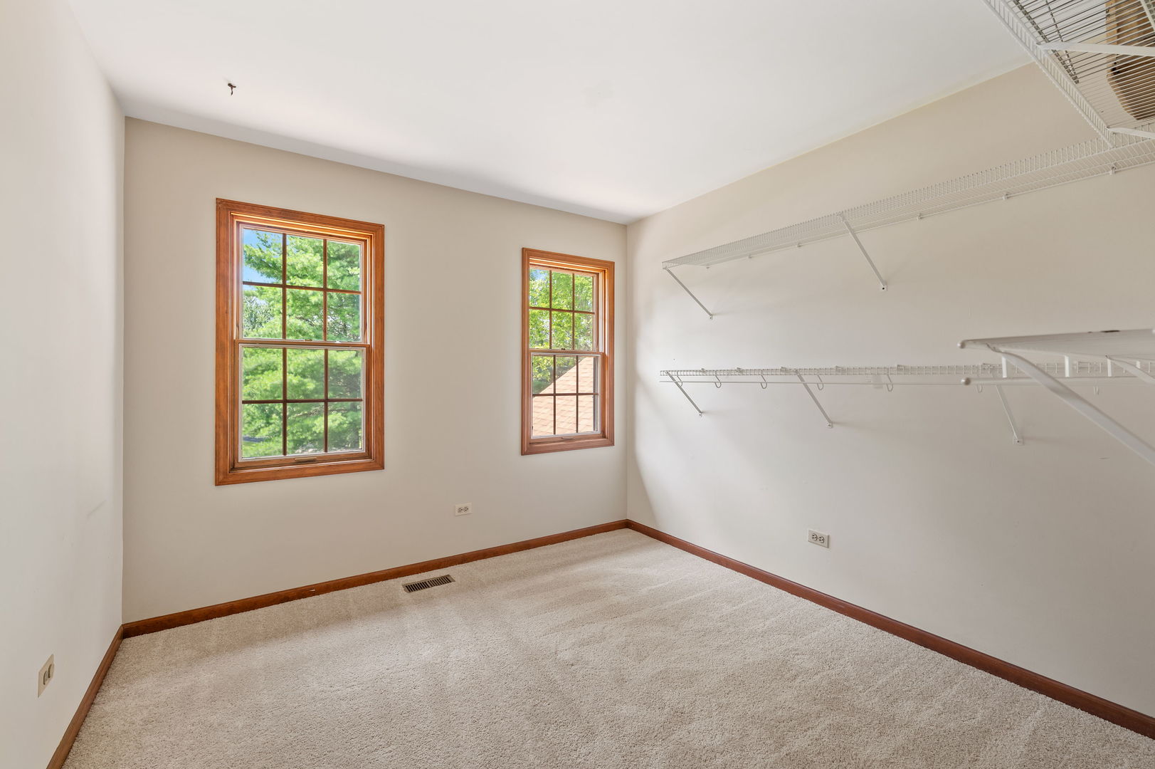 3616 Wisteria Drive, Crystal Lake, IL 60012