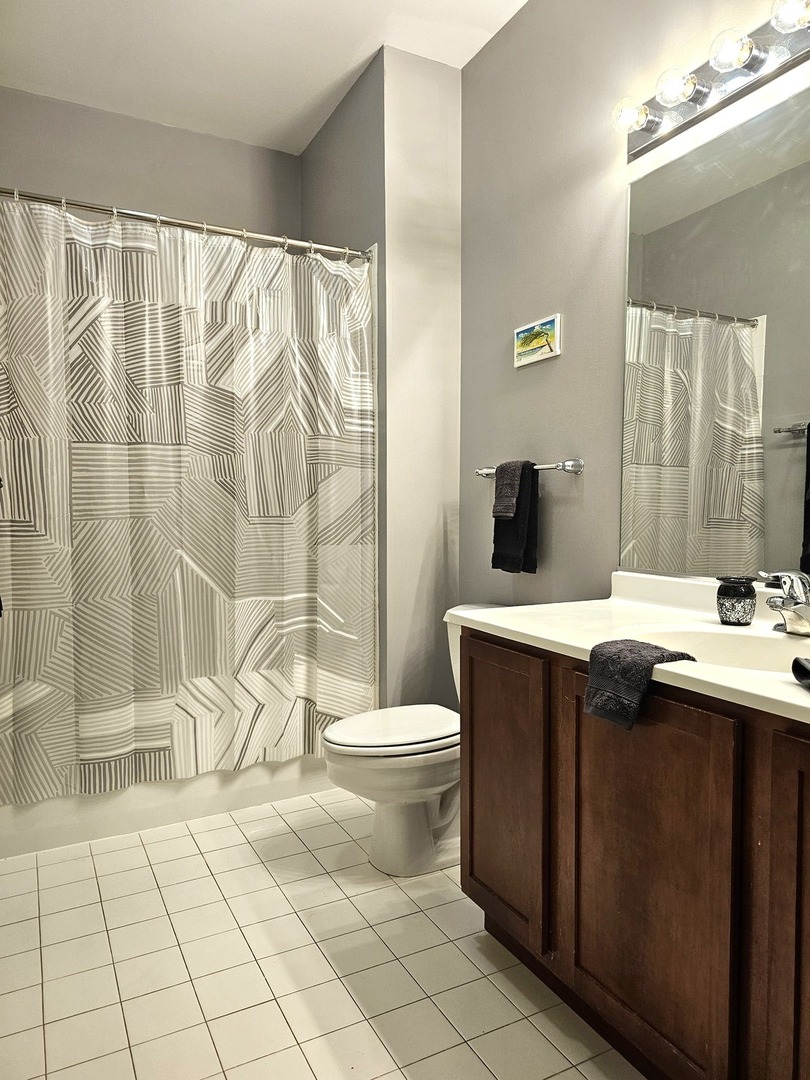 2323 W Pershing Road #230, Chicago, IL 60609