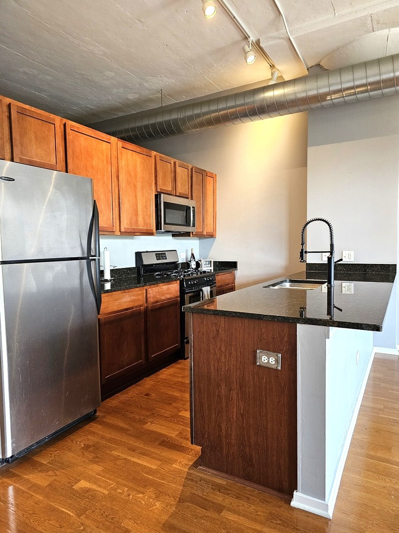 2323 W Pershing Road #230, Chicago, IL 60609