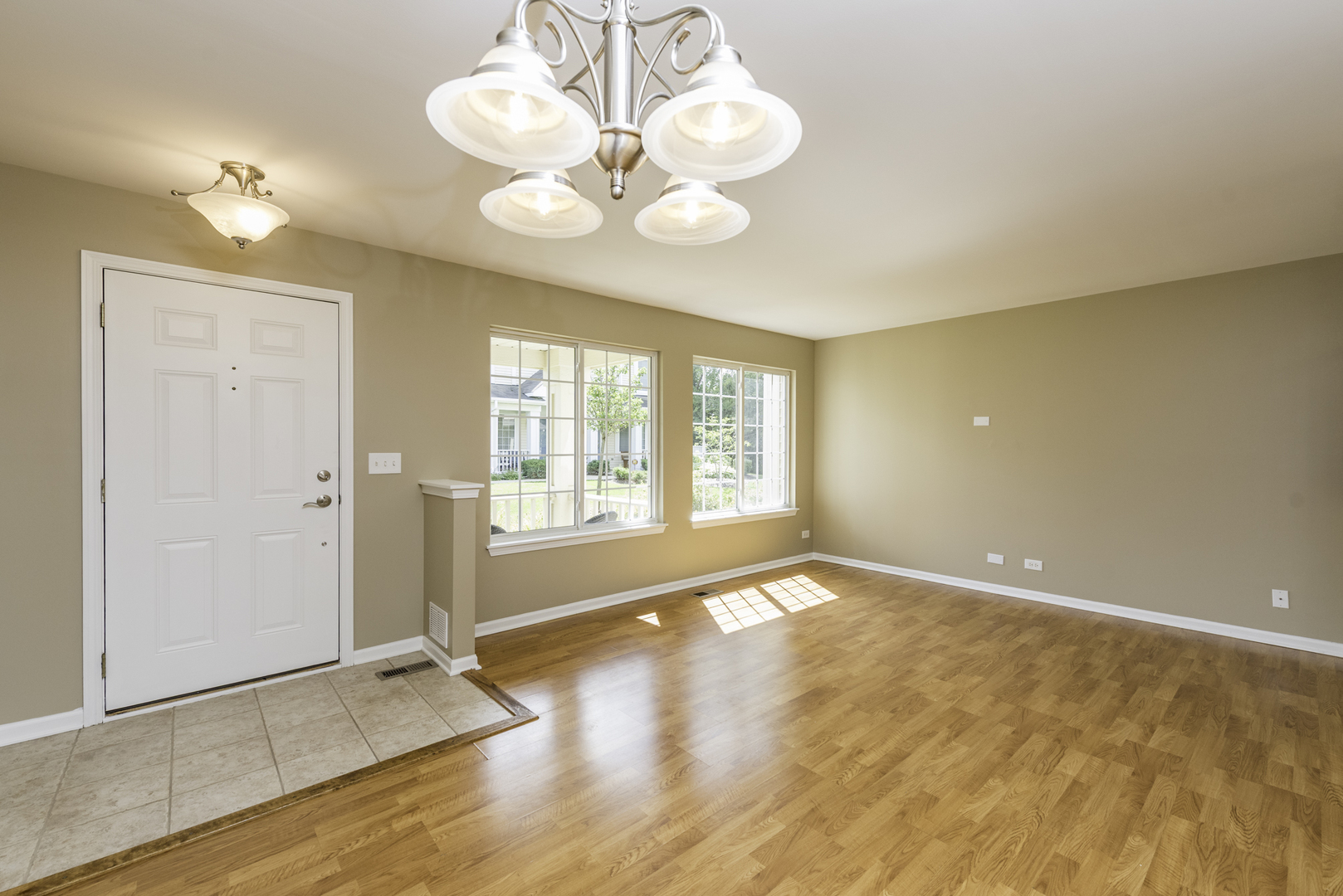 39176 Welsh Lane, Beach Park, IL 60083