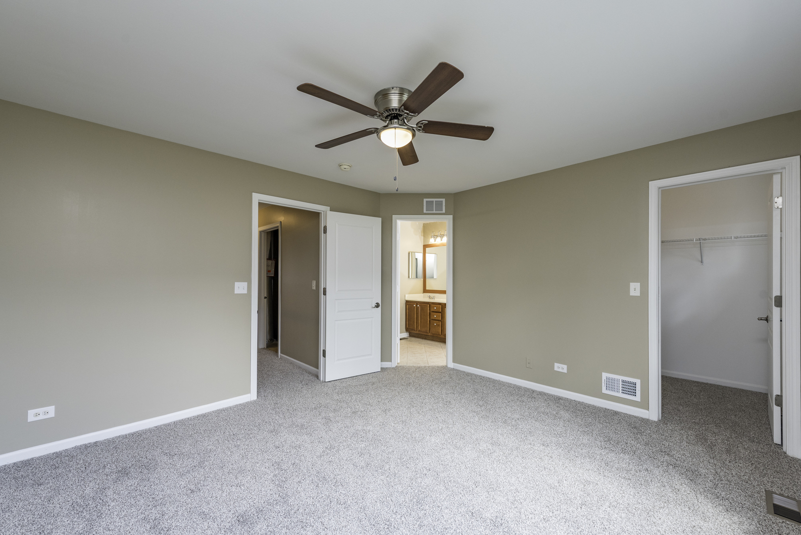 39176 Welsh Lane, Beach Park, IL 60083