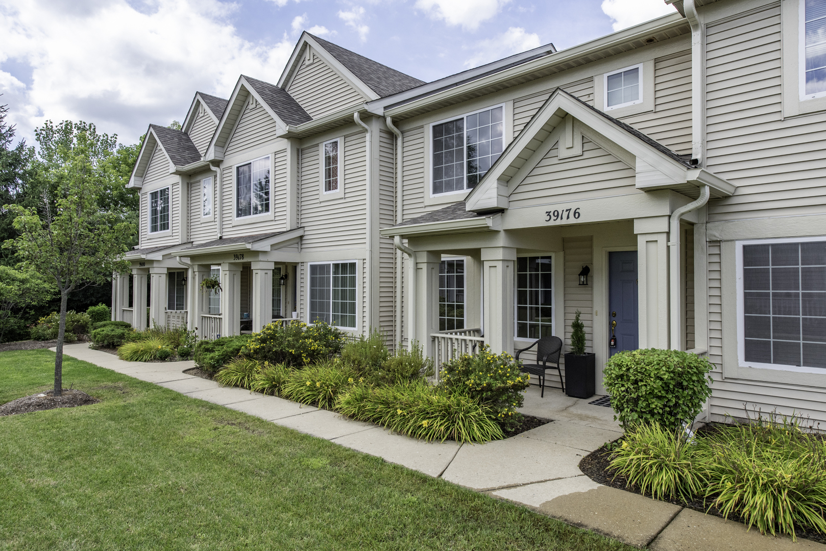 39176 Welsh Lane, Beach Park, IL 60083