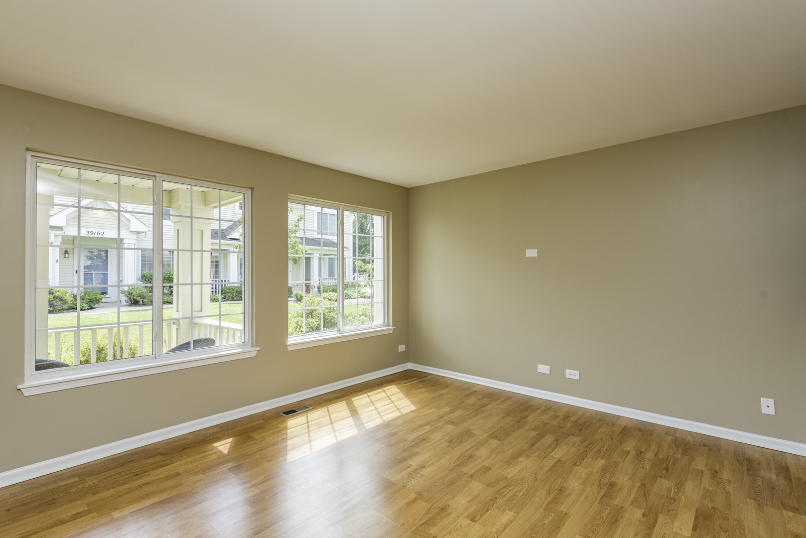 39176 Welsh Lane, Beach Park, IL 60083