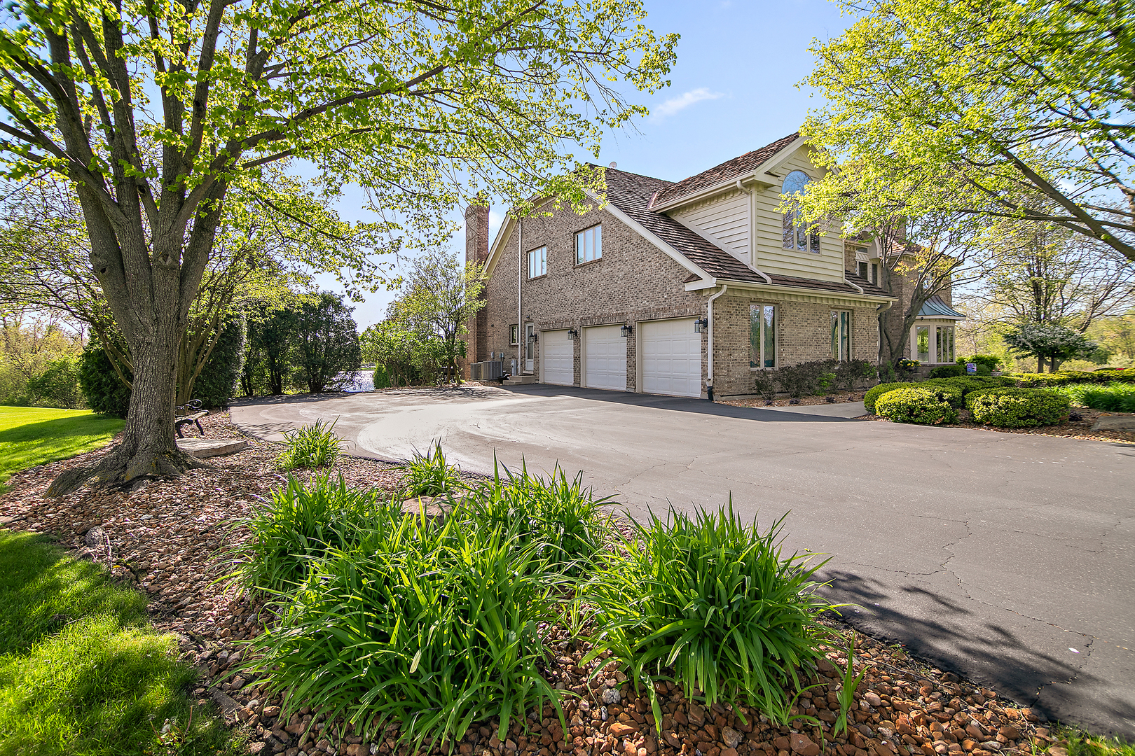 15521 S Mallard Lane, Homer Glen, IL 60491