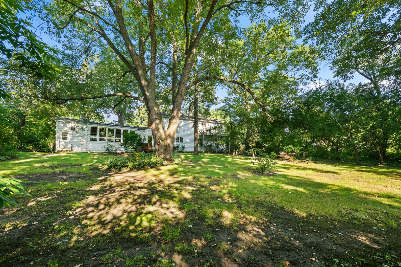21 Ferndale Road, Deer Park, IL 60010