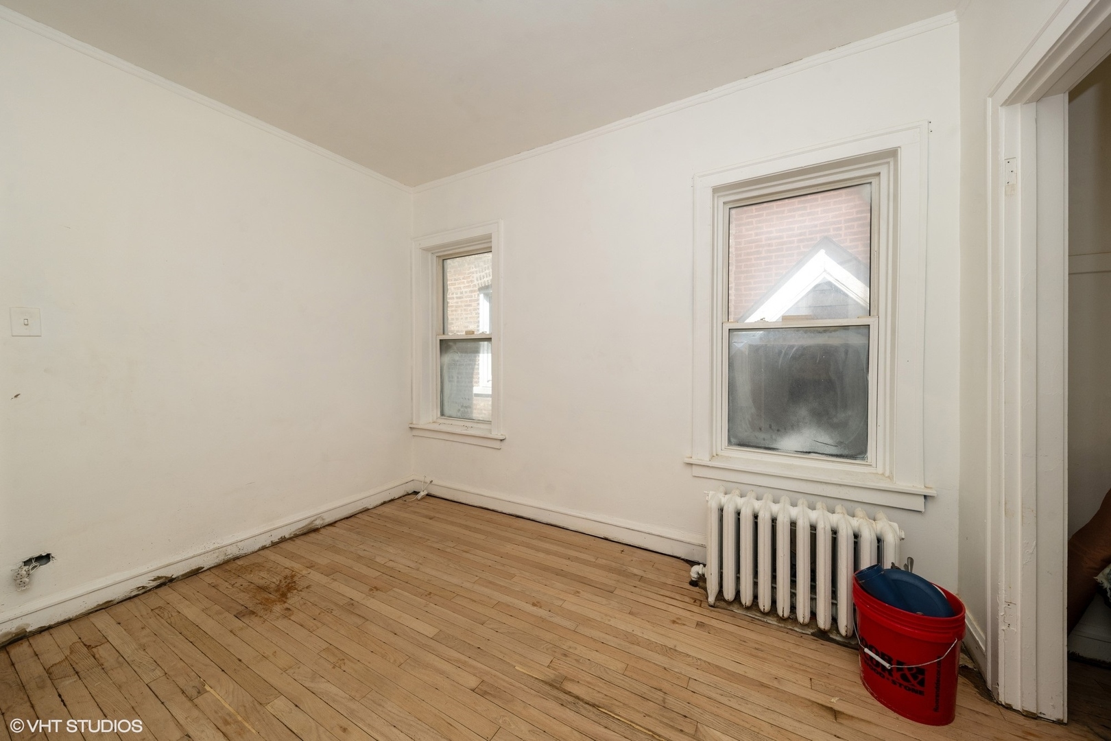 8216 S Rhodes Avenue, Chicago, IL 60619