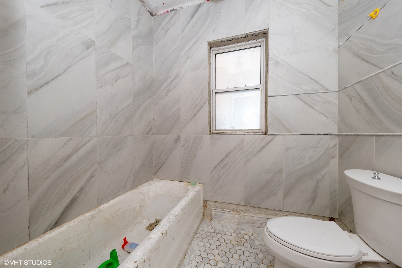 8216 S Rhodes Avenue, Chicago, IL 60619