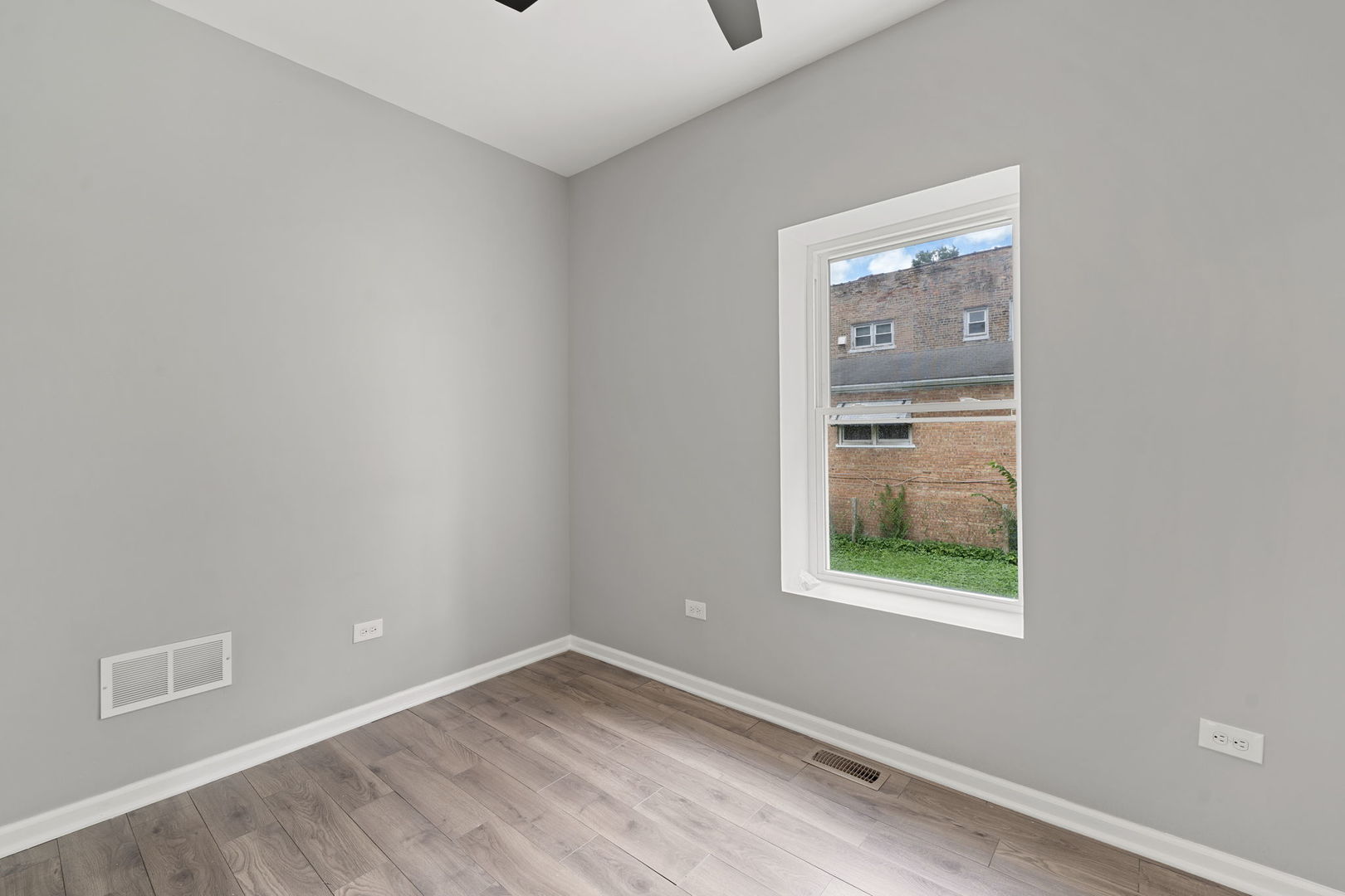 4819 W Superior Street, Chicago, IL 60644