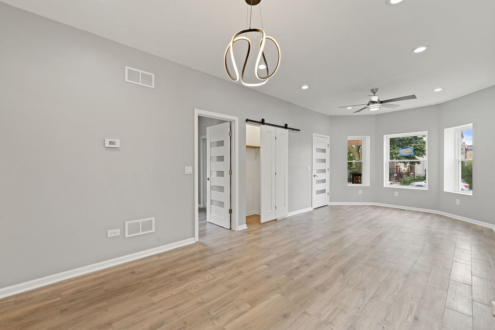 4819 W Superior Street, Chicago, IL 60644