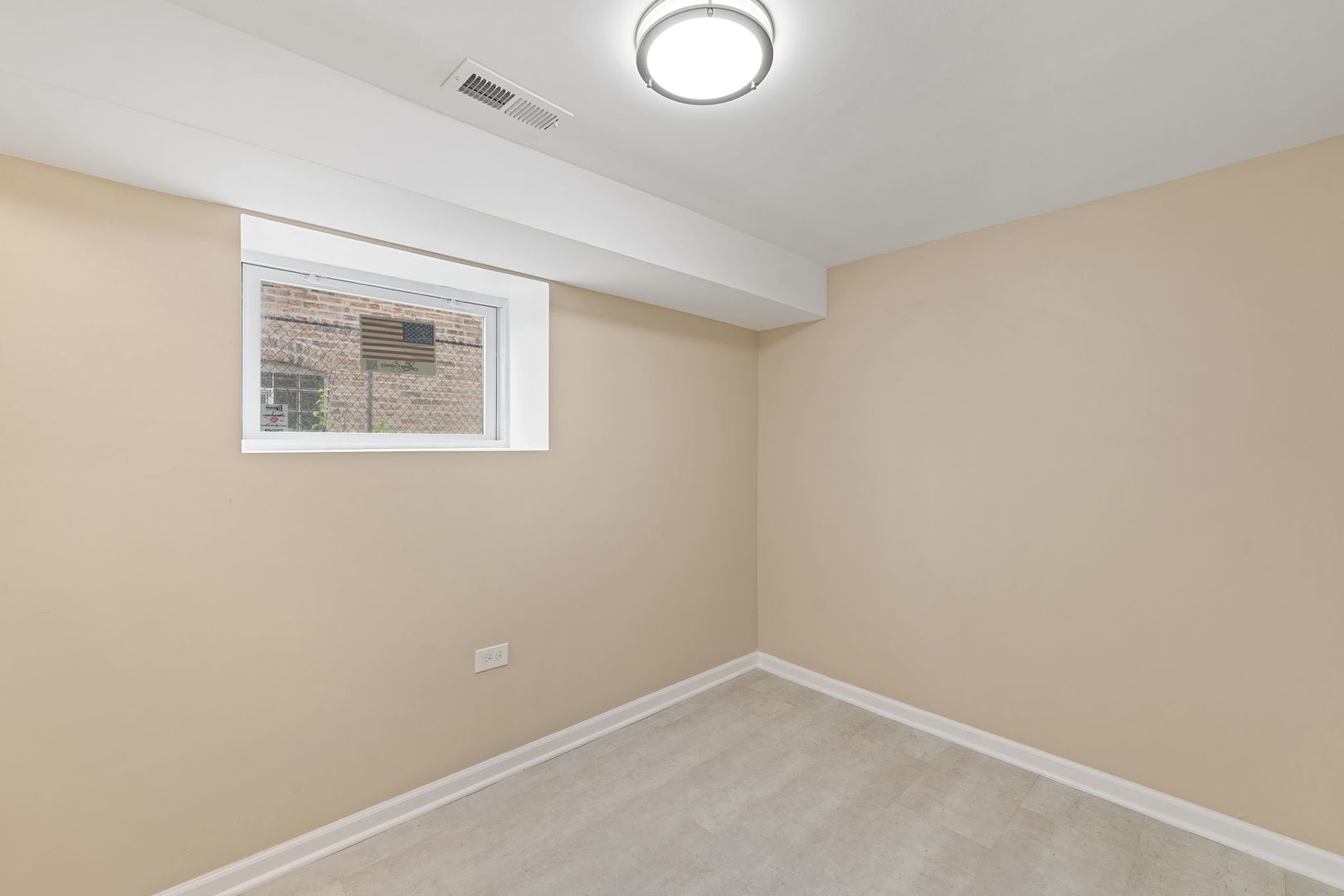 4819 W Superior Street, Chicago, IL 60644
