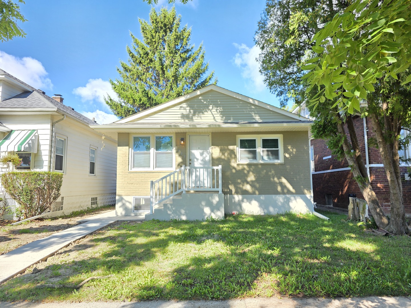 1308 Adams Street, North Chicago, IL 60064