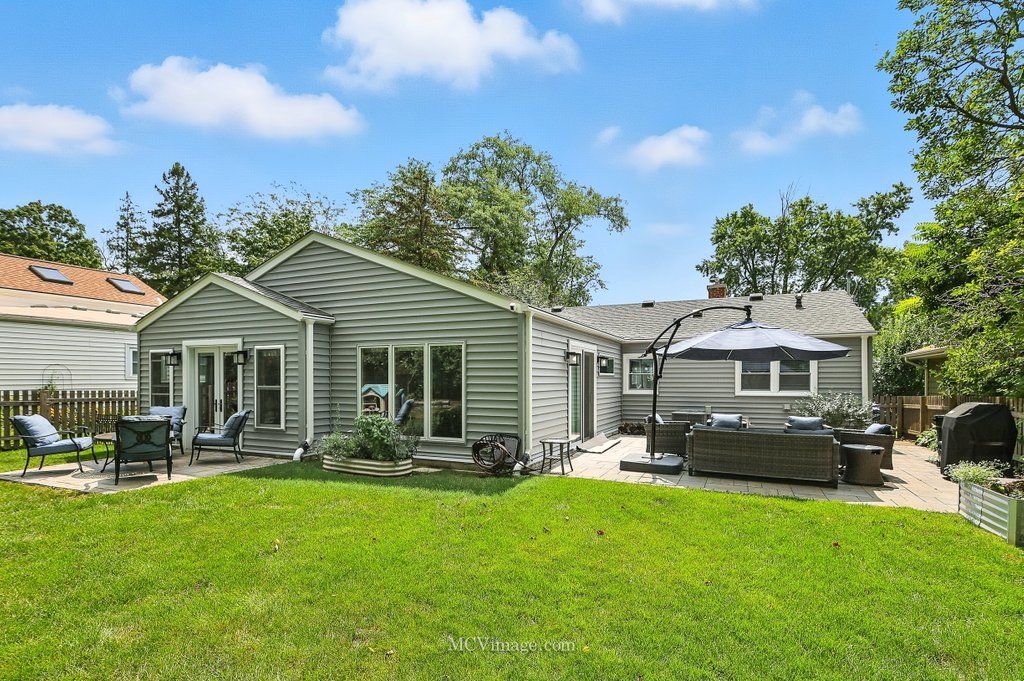 1913 E Liberty Drive, Wheaton, IL 60187