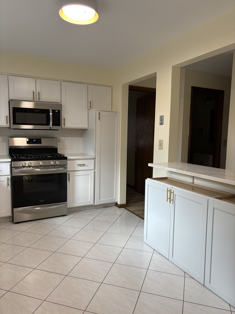 6565 W Belmont Avenue #104N, Chicago, IL 60634