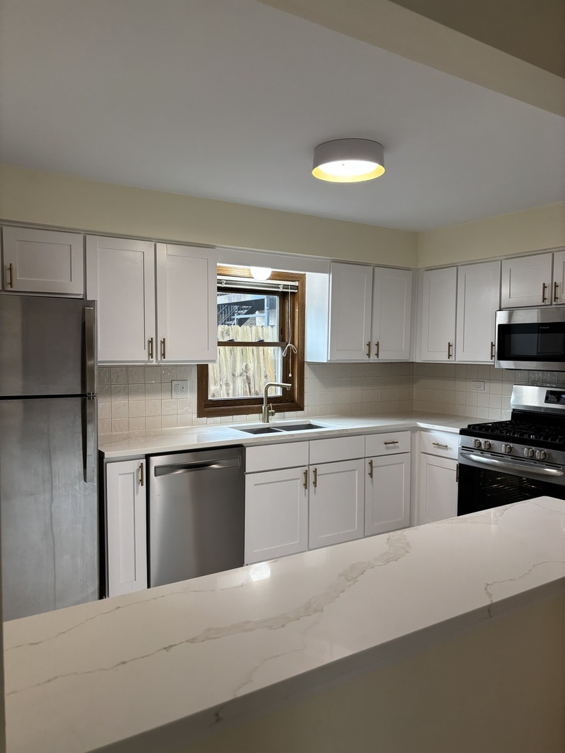 6565 W Belmont Avenue #104N, Chicago, IL 60634