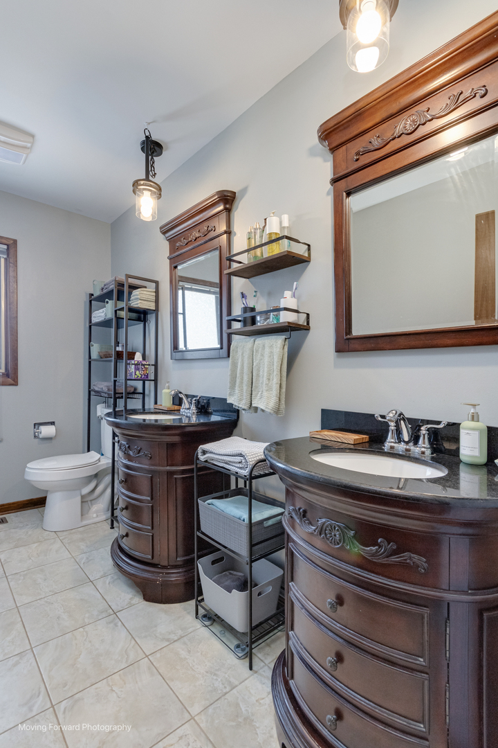 14034 S 84th Avenue, Orland Park, IL 60462
