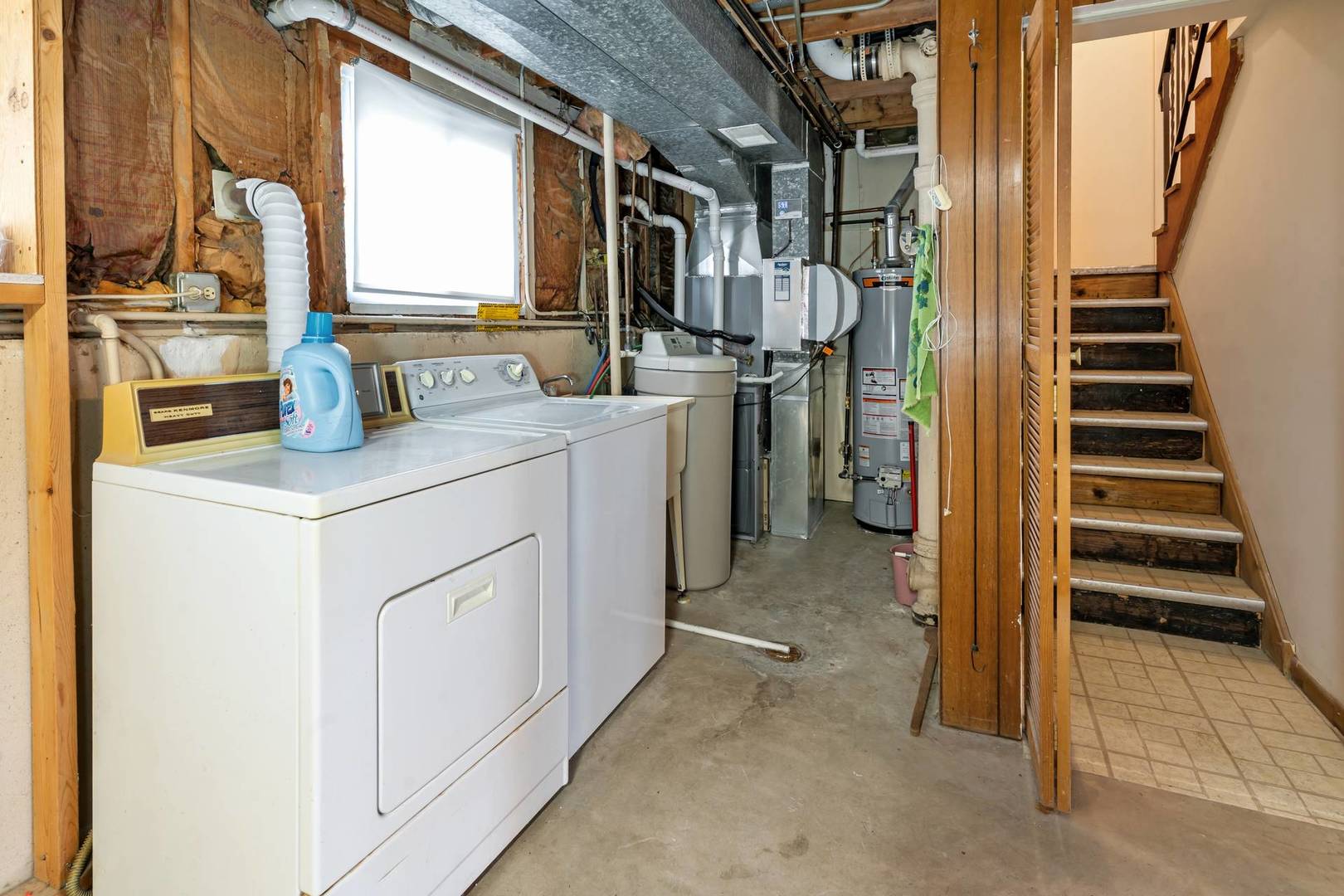 26W447 Harrison Avenue, Winfield, IL 60190