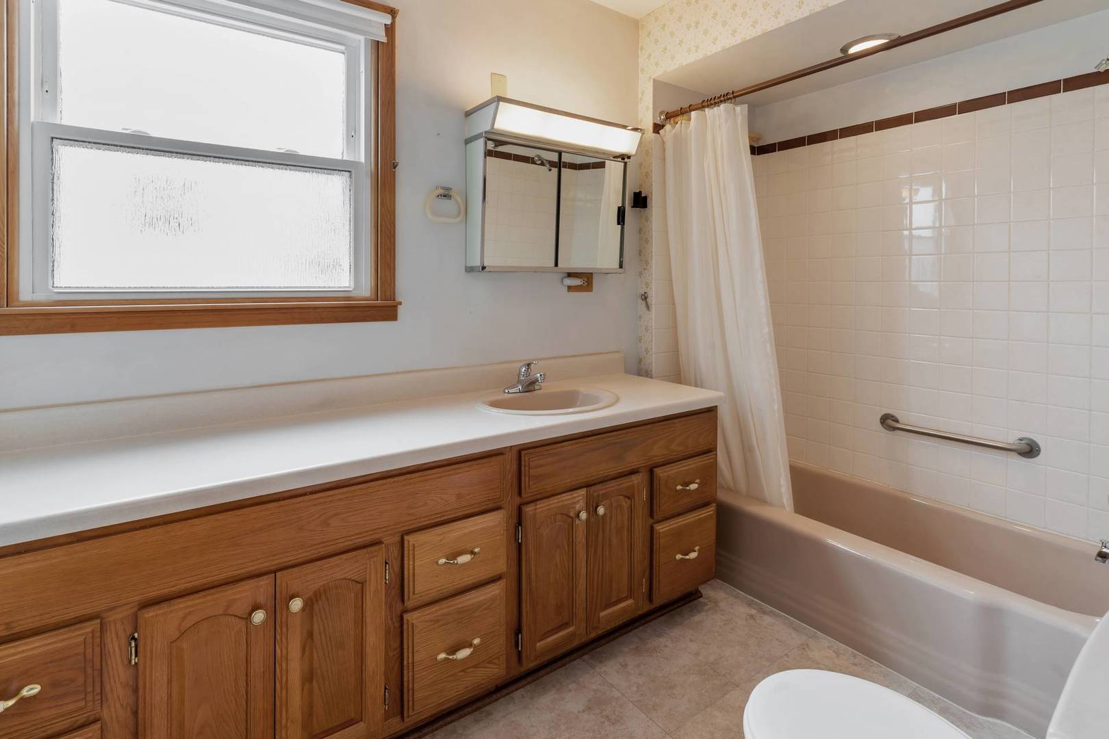 26W447 Harrison Avenue, Winfield, IL 60190