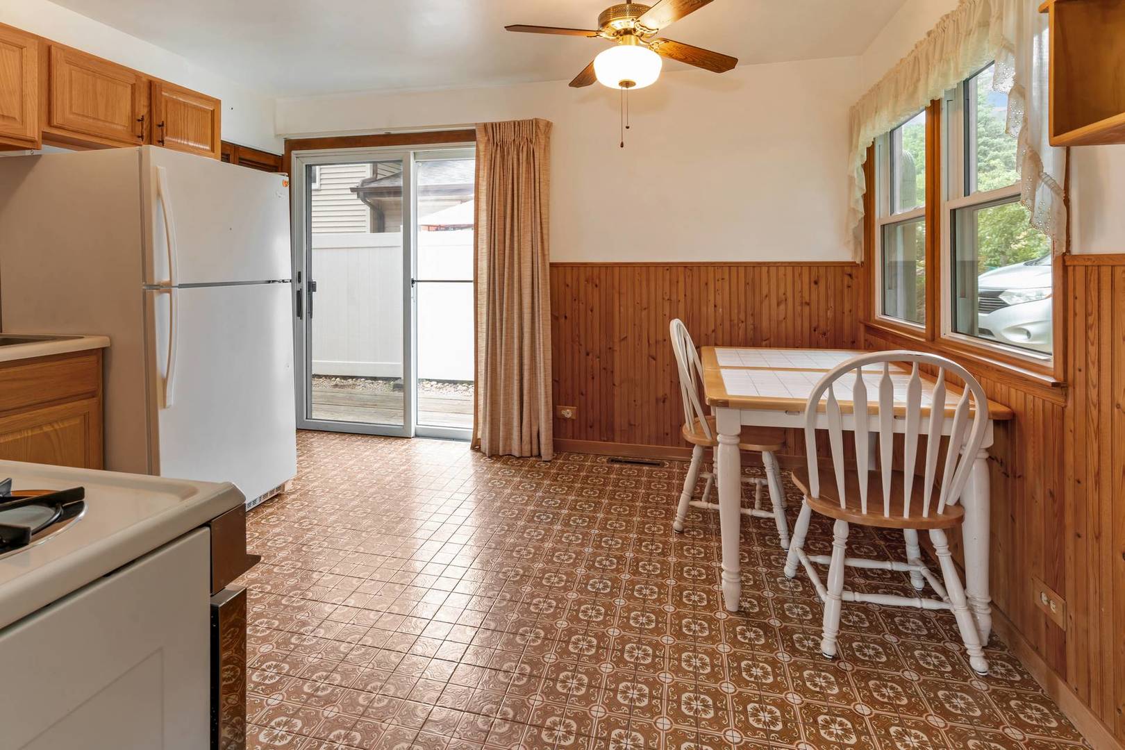 26W447 Harrison Avenue, Winfield, IL 60190