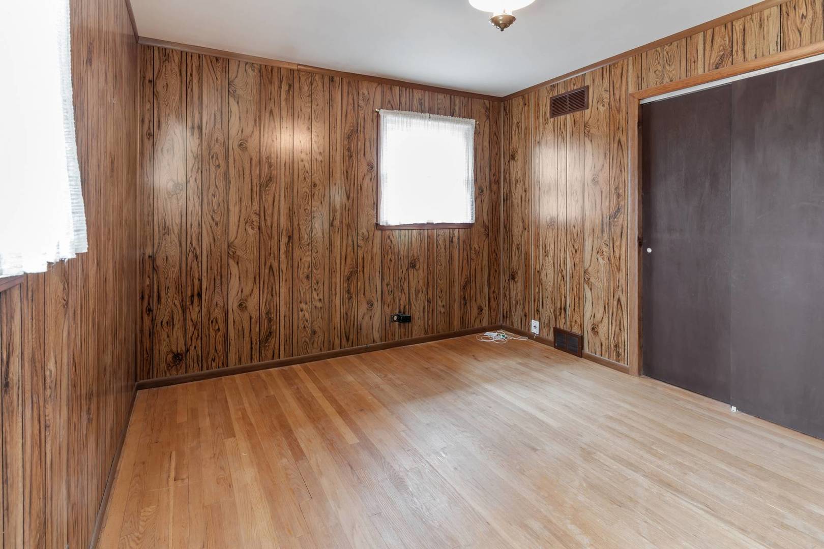 26W447 Harrison Avenue, Winfield, IL 60190