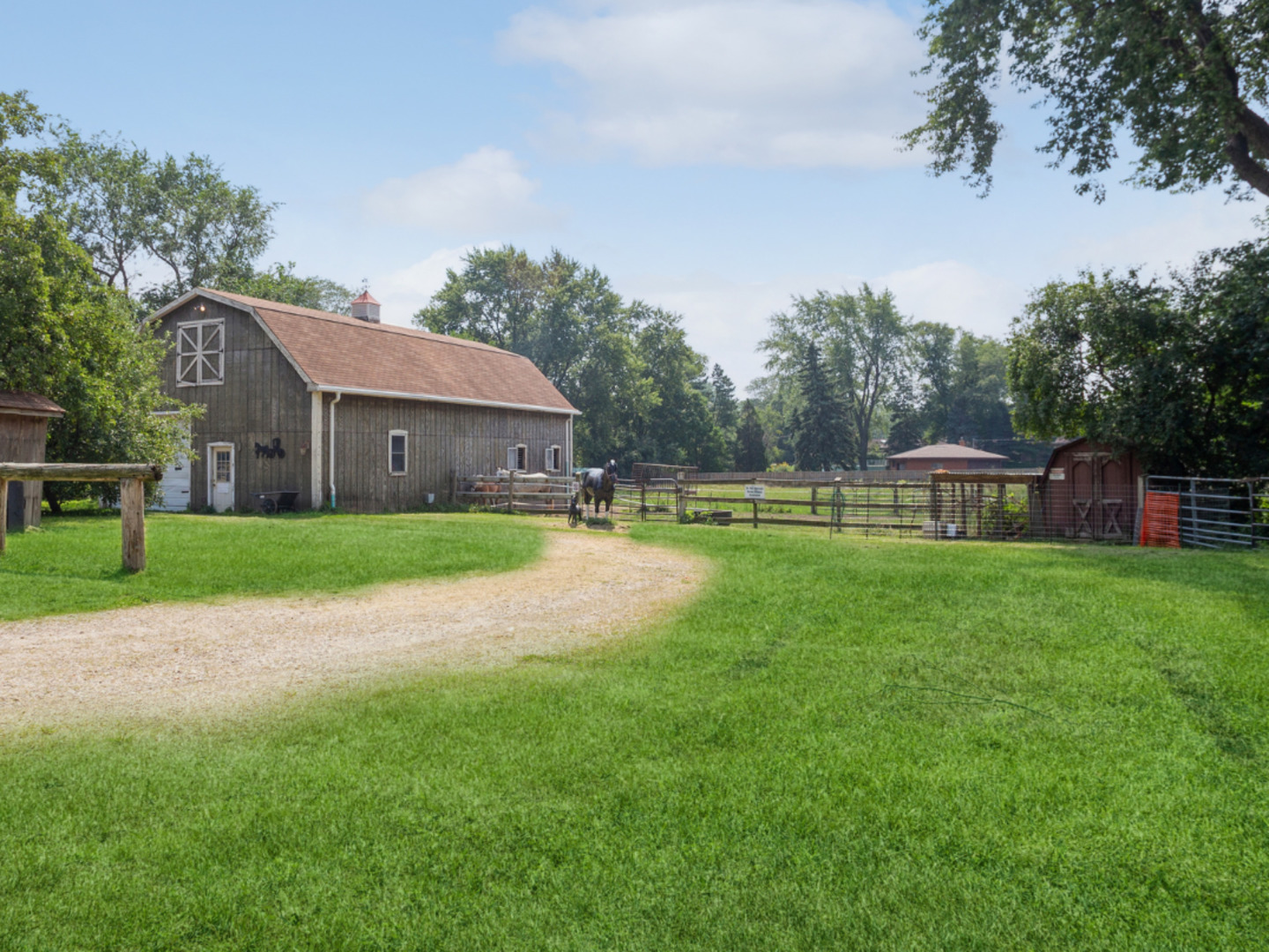 20W561 Army Trail Boulevard, Addison, IL 60101