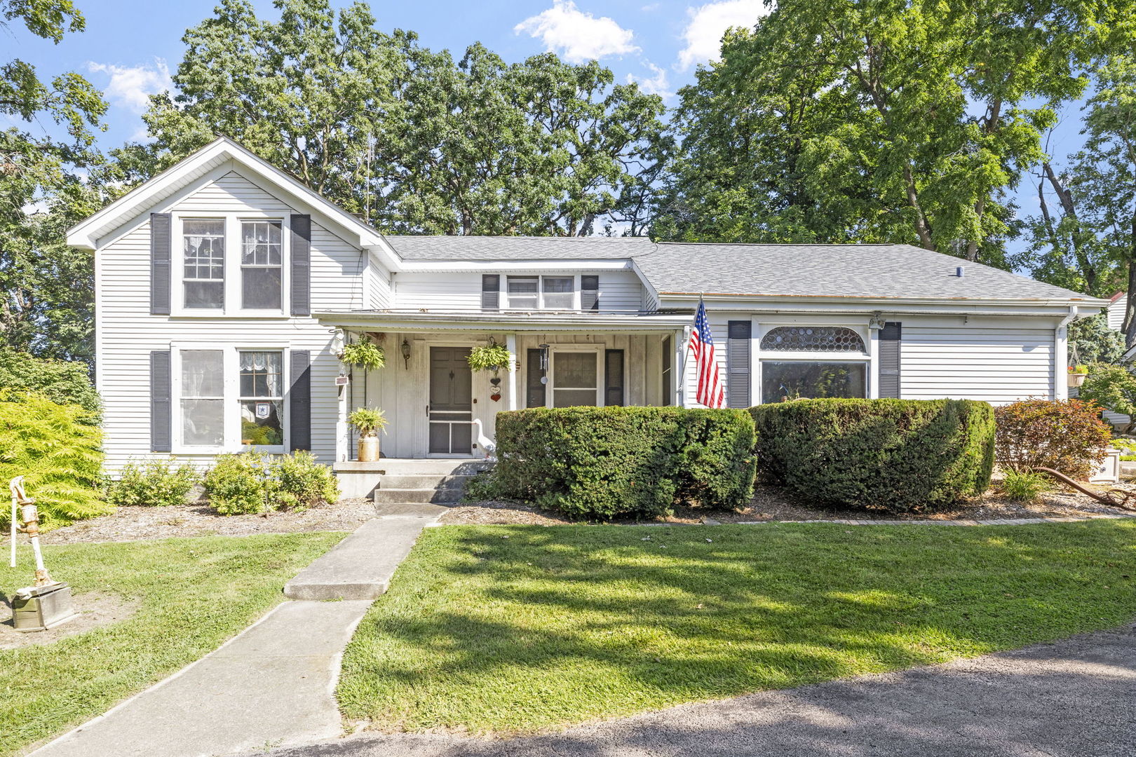 8521 State Route 53, Naperville, IL 60565
