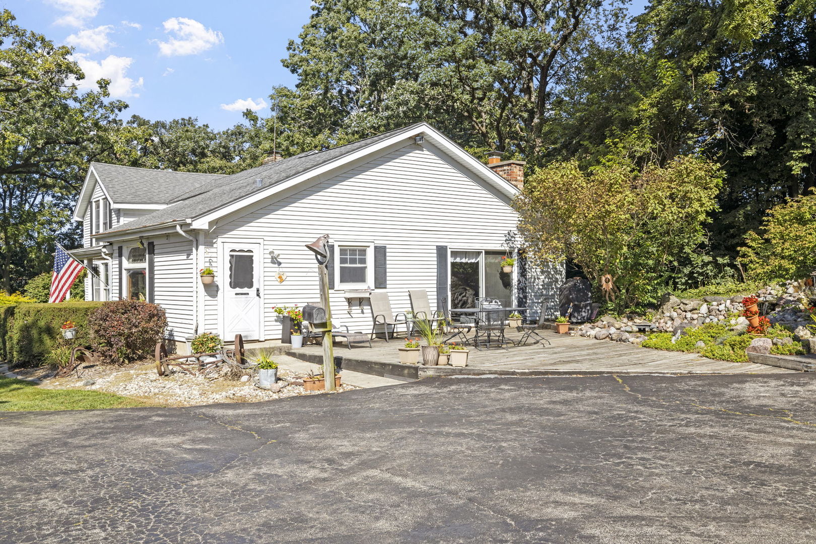8521 State Route 53, Naperville, IL 60565