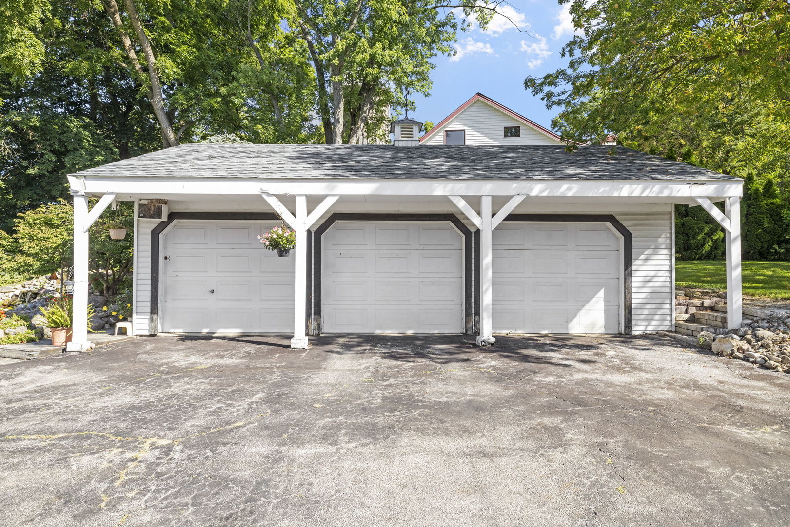 8521 State Route 53, Naperville, IL 60565