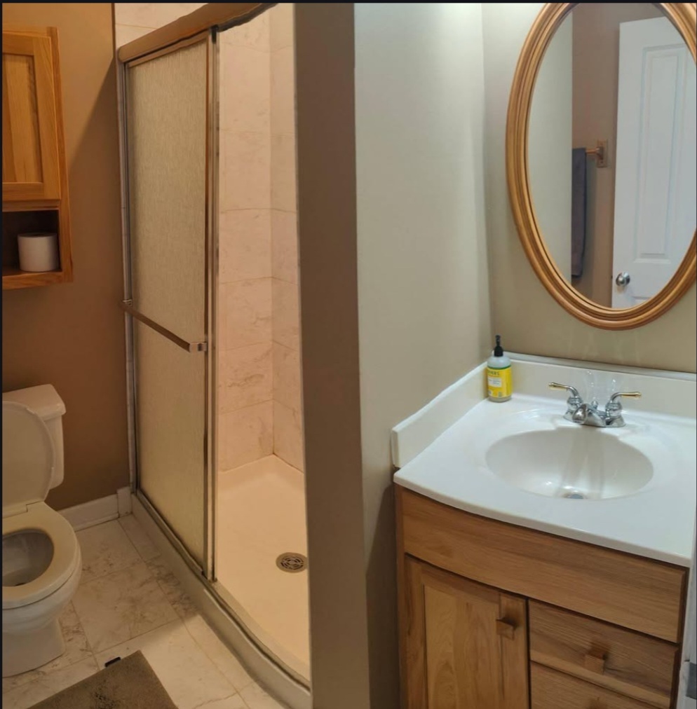 2045 N Honore Street #A, Chicago, IL 60614