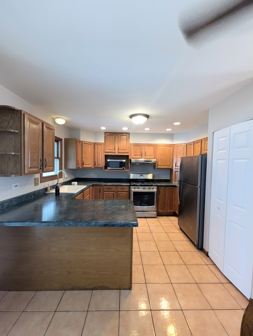309 Robson Drive, Lockport, IL 60441