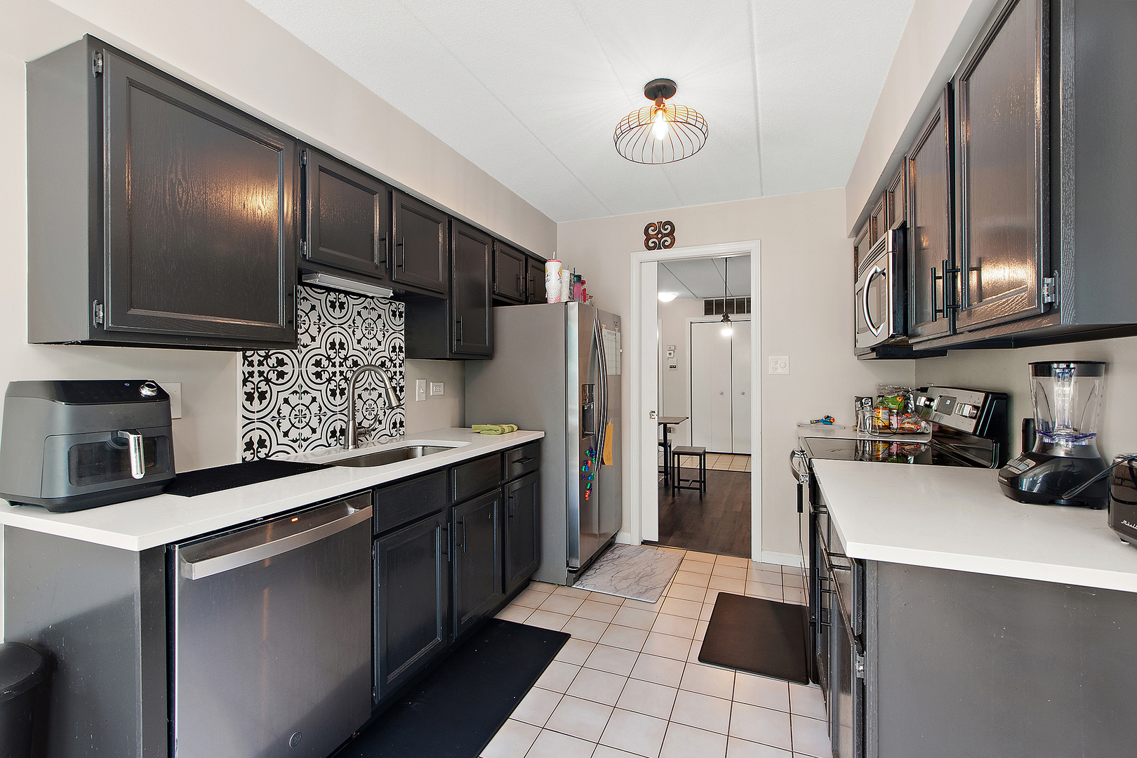 2161 Oak Road #2C, Homewood, IL 60430
