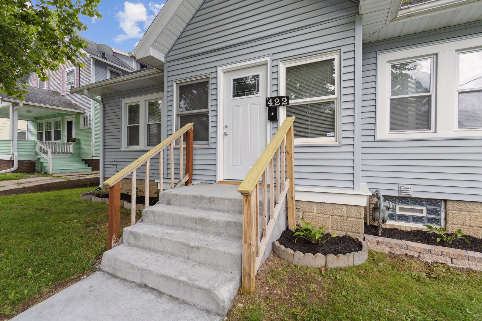 422 Miriam Avenue, Rockford, IL 61101