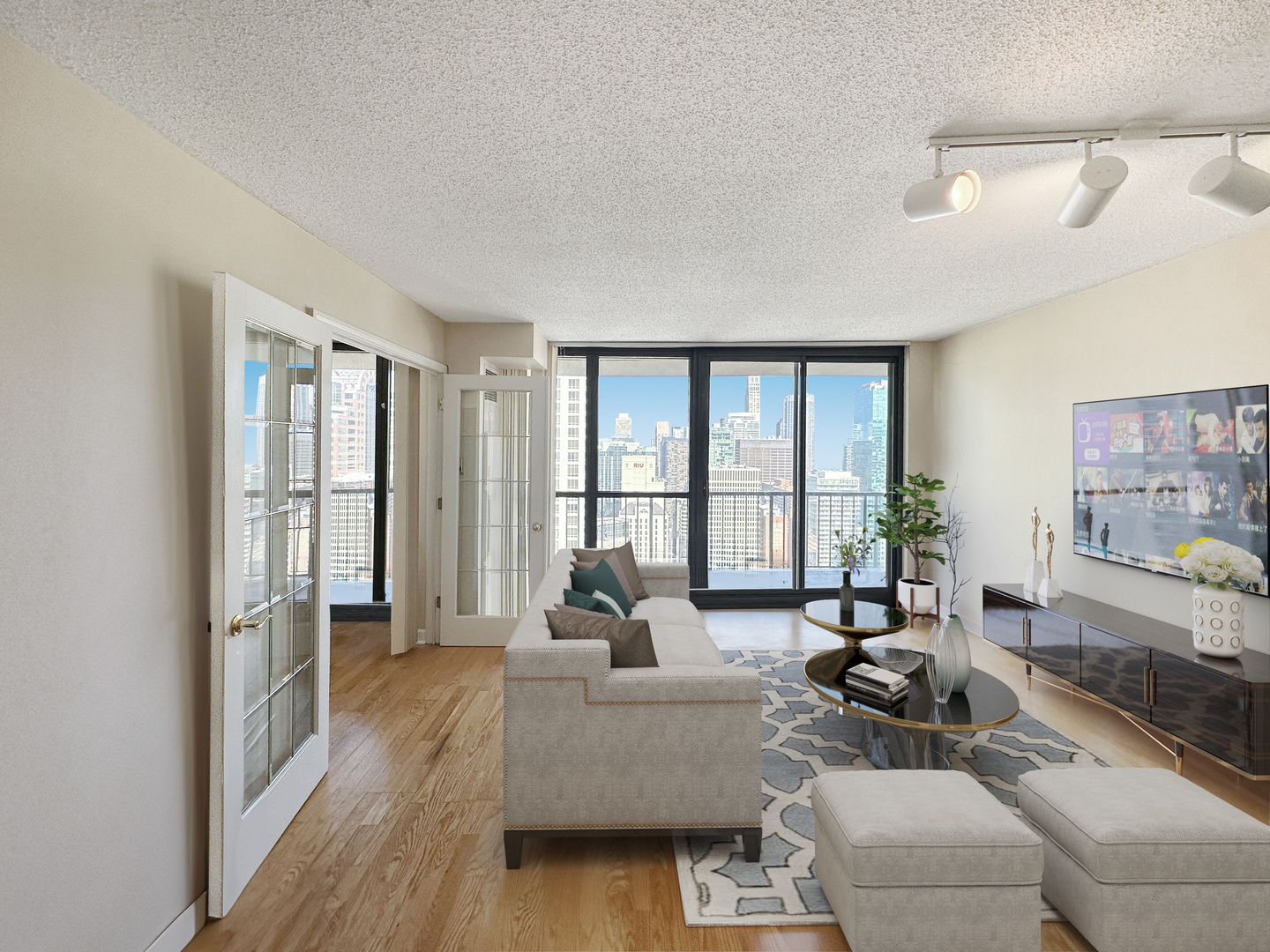 10 E ONTARIO Street #3912, Chicago, IL 60611