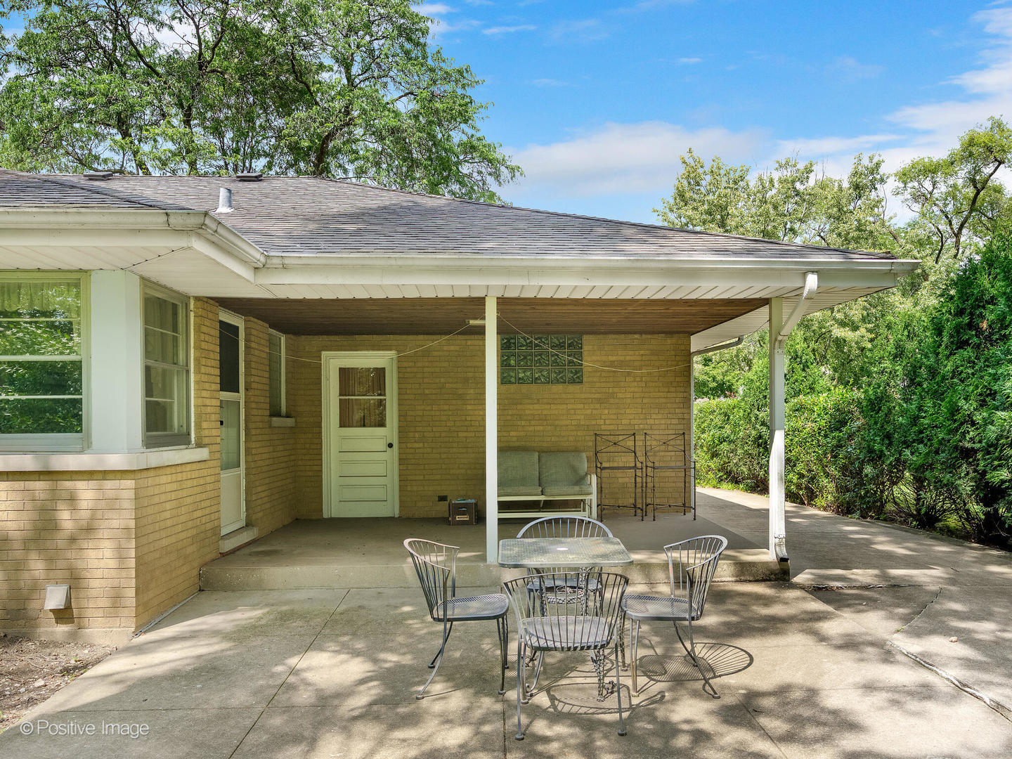 363 Ruby Street, Clarendon Hills, IL 60514