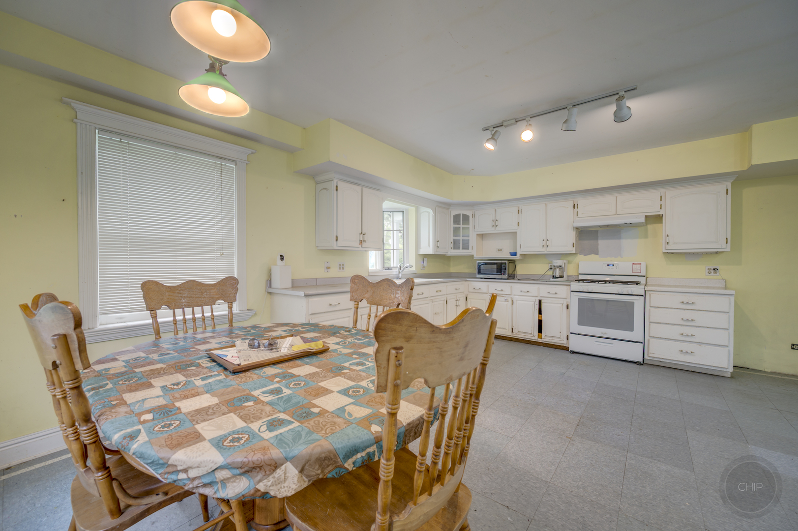 5770 US Highway 34, Oswego, IL 60543