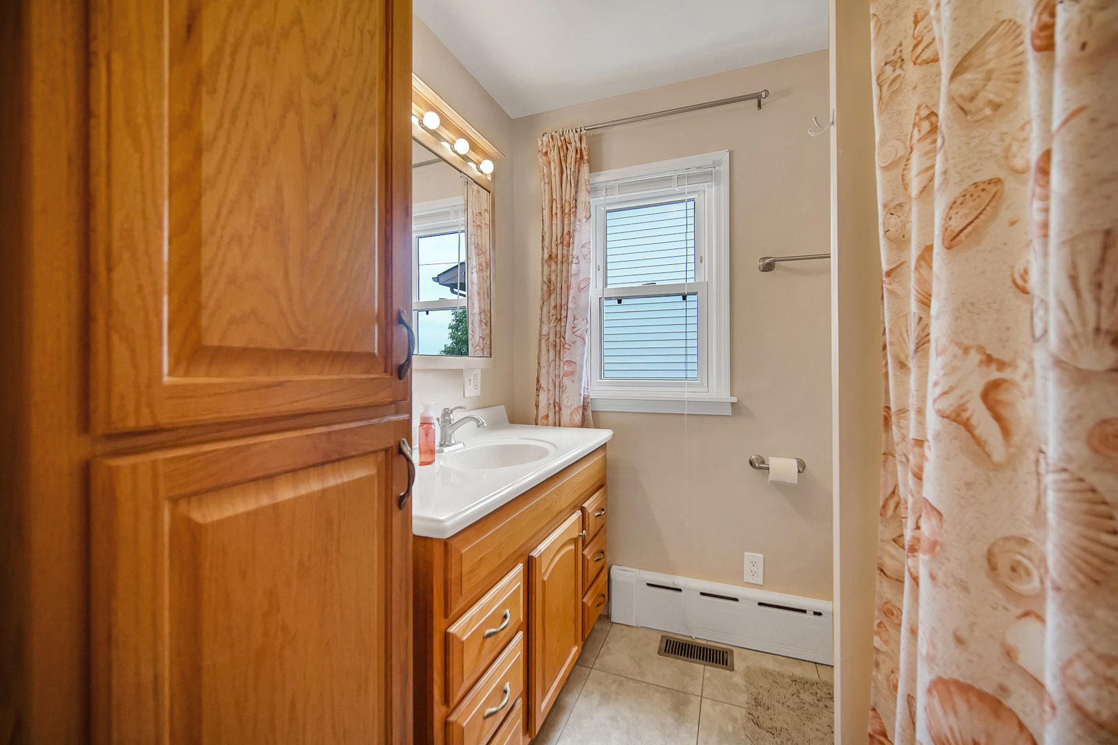 741 Elliott Street, Beecher, IL 60401