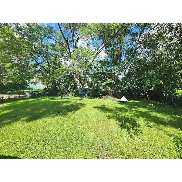 627 Francis Street, Joliet, IL 60432