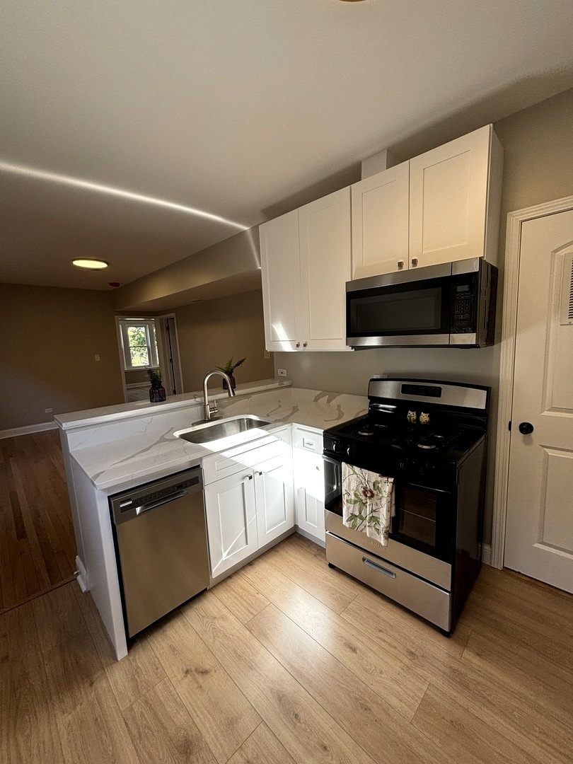 4741 N Keating Avenue, Chicago, IL 60630