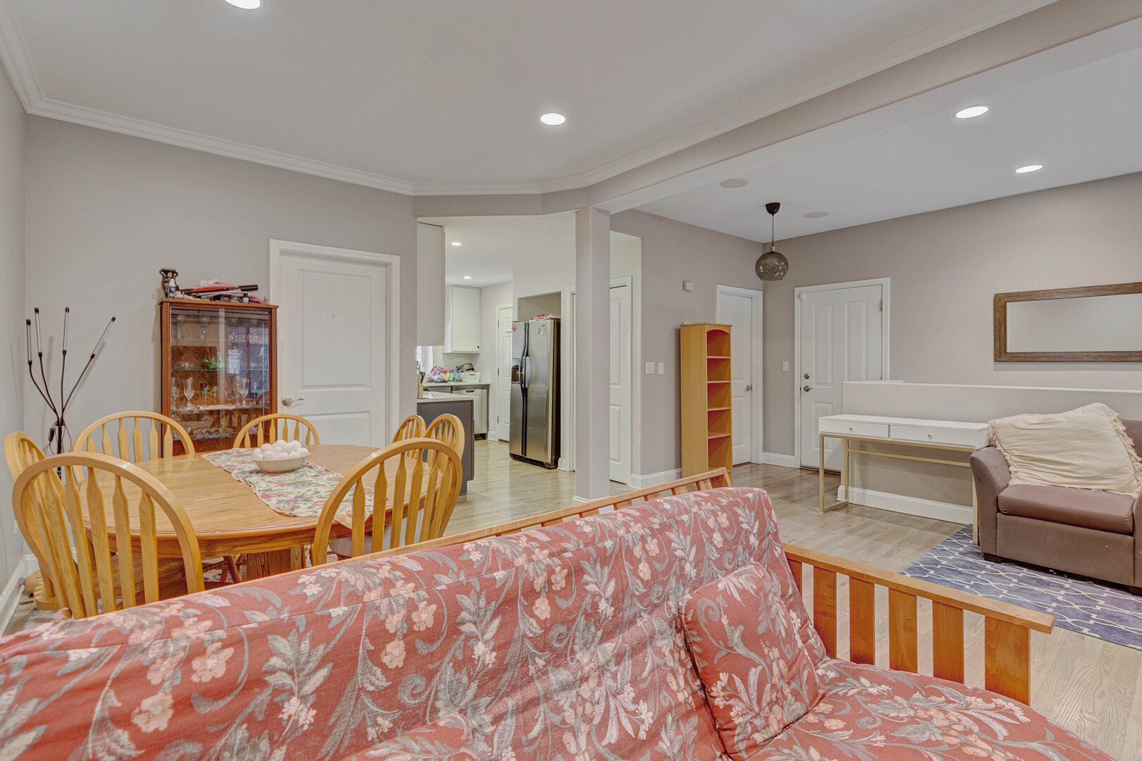 6620 N Ashland Avenue #1, Chicago, IL 60626