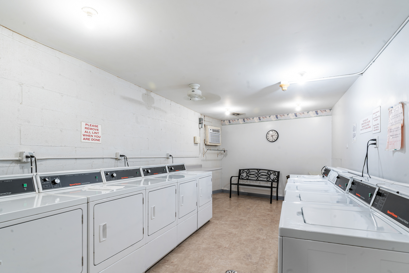 945 E Kenilworth Avenue #429, Palatine, IL 60074