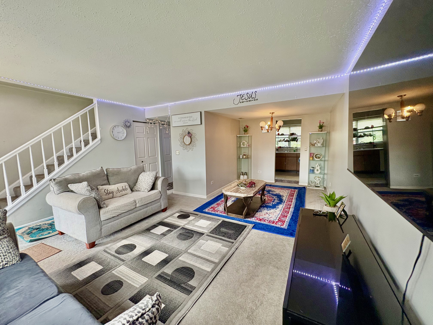 1463 Harvard Court, Carol Stream, IL 60188