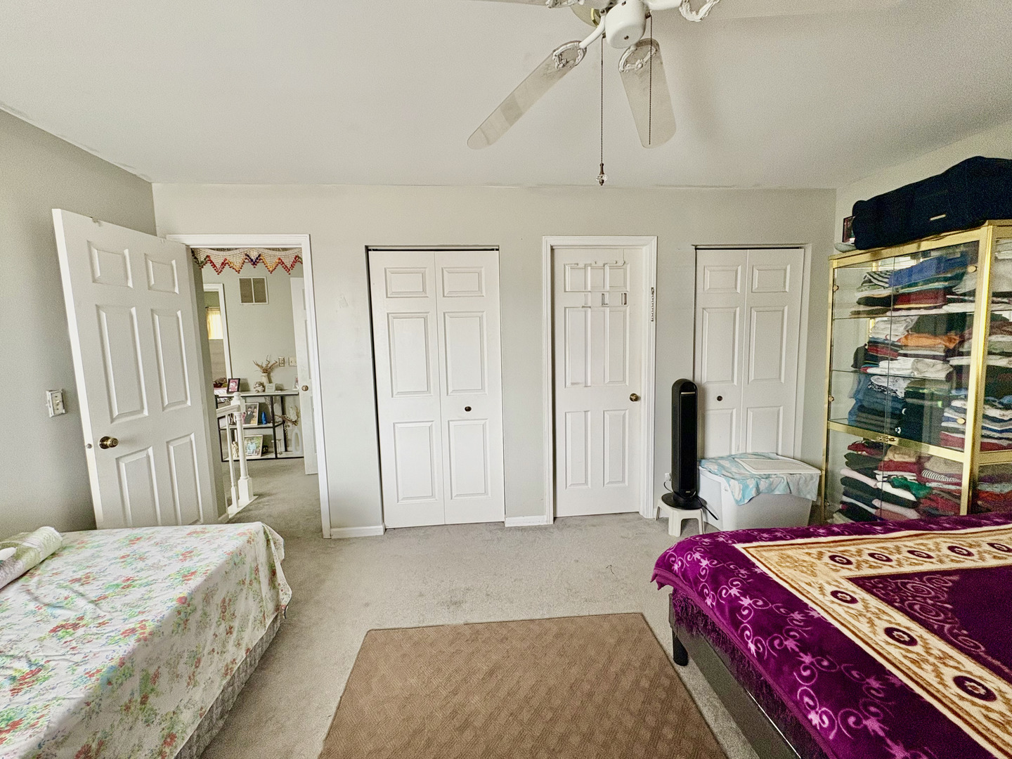 1463 Harvard Court, Carol Stream, IL 60188