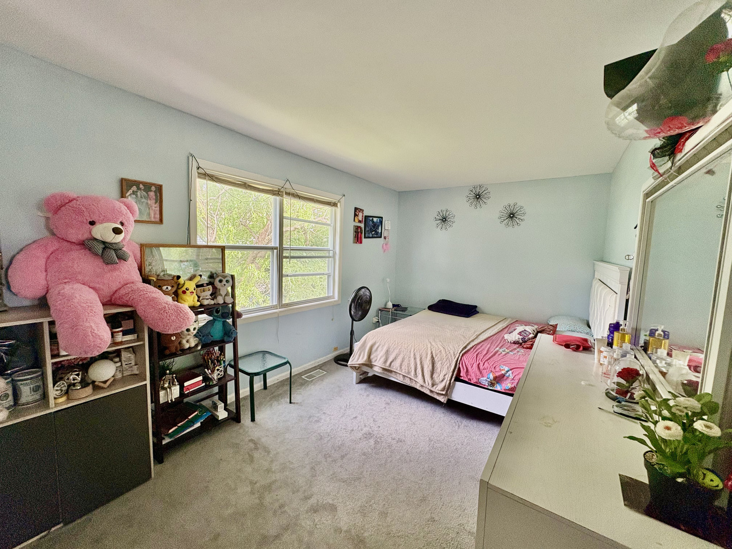 1463 Harvard Court, Carol Stream, IL 60188