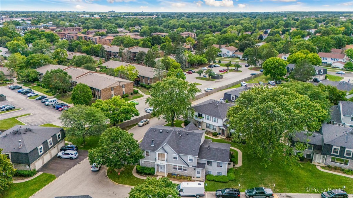 2097 N Ginger Creek Drive, Palatine, IL 60074