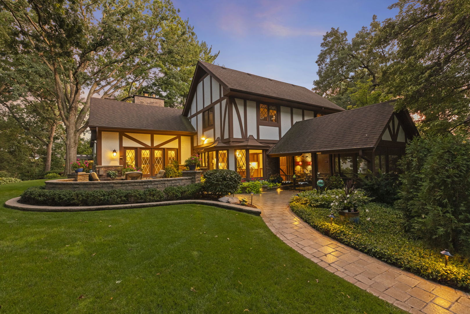 6181 Shorewood Court, Lisle, IL 60532