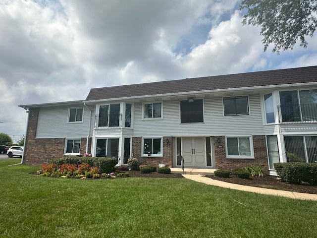 2821 Hobson Road #6, Woodridge, IL 60517