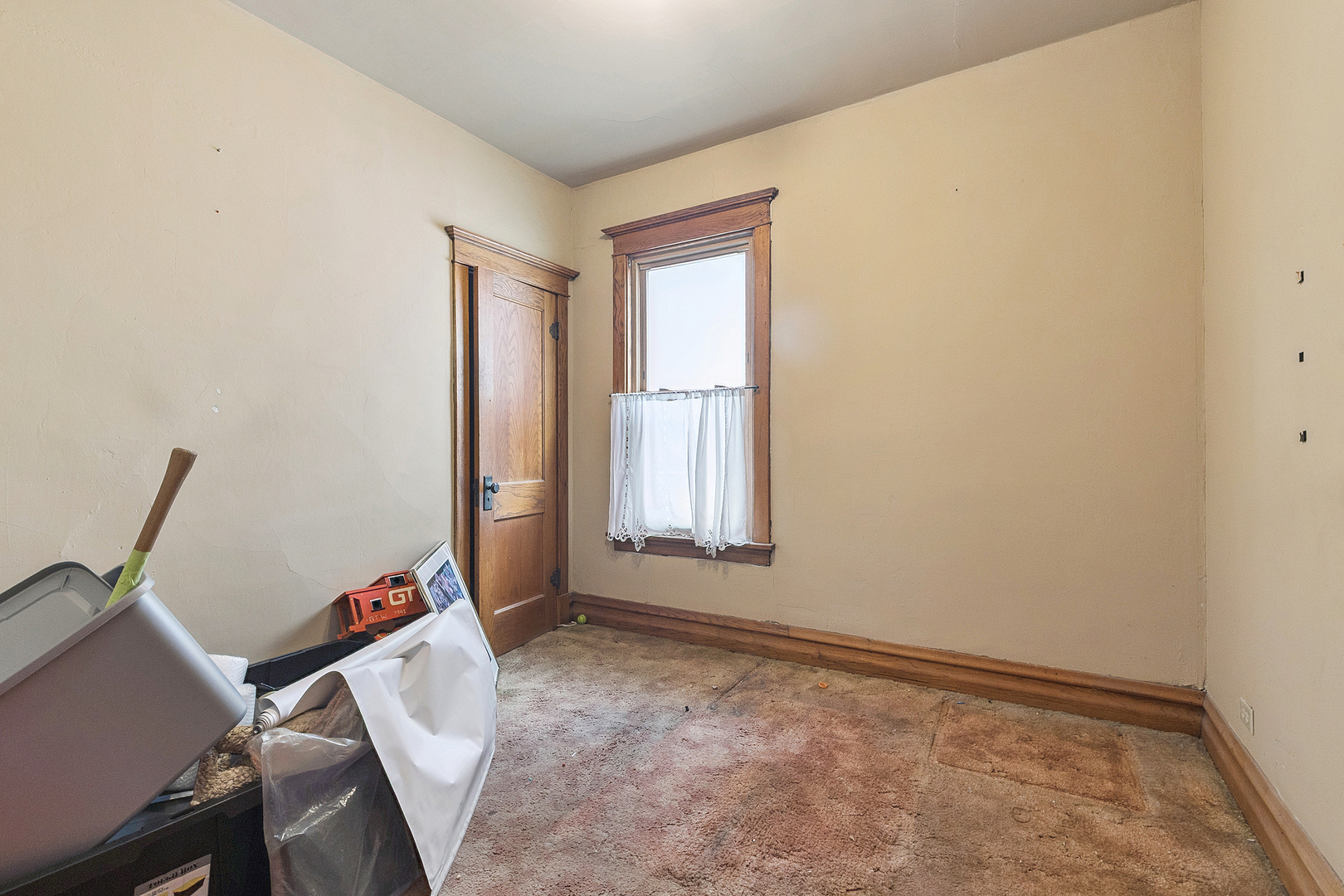 5740 S Trumbull Avenue, Chicago, IL 60629