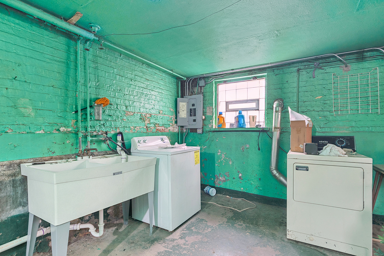 5740 S Trumbull Avenue, Chicago, IL 60629