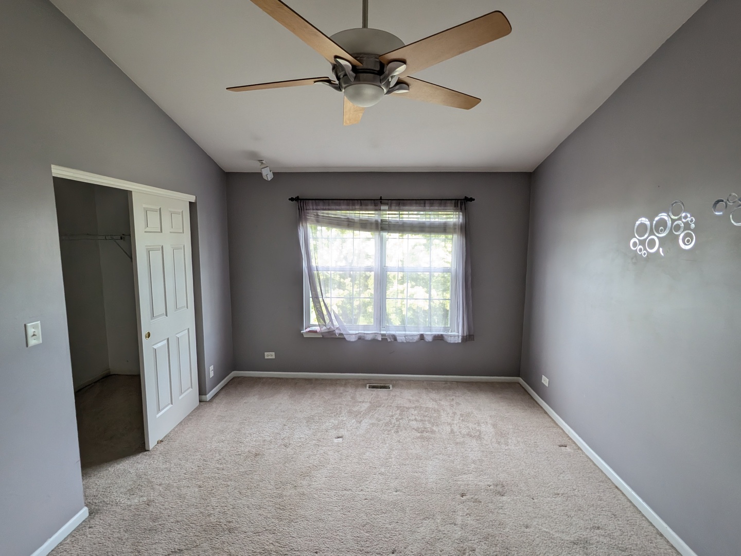 2365 Overlook Court, Naperville, IL 60563