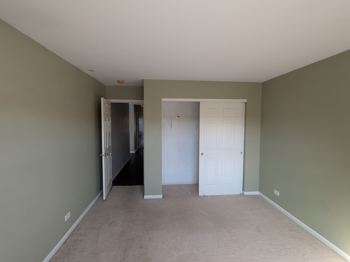 2365 Overlook Court, Naperville, IL 60563