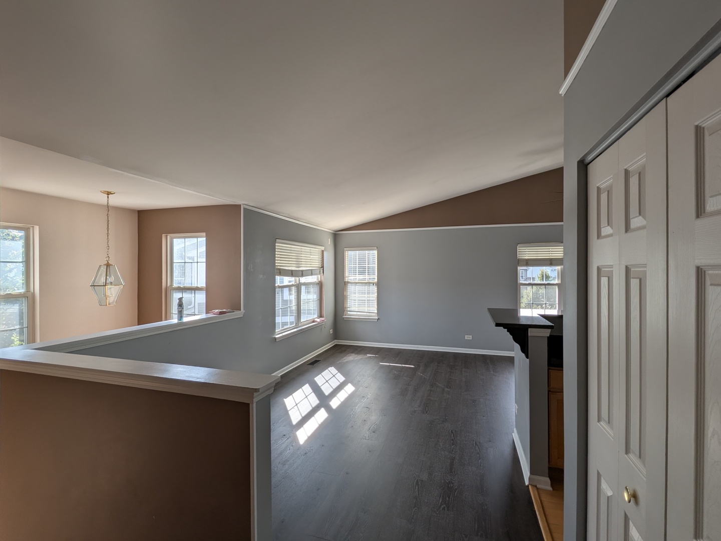 2365 Overlook Court, Naperville, IL 60563